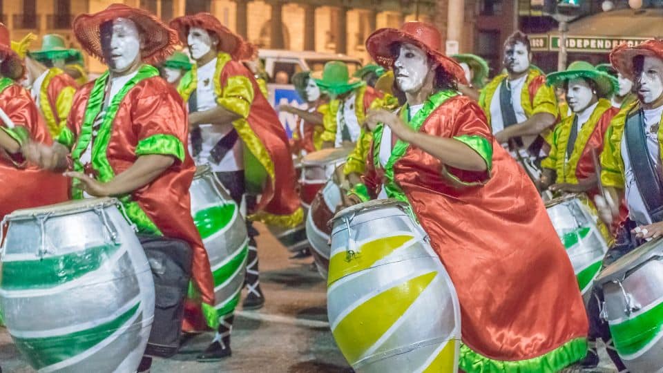 Uruguay Carnaval - Du lịch 